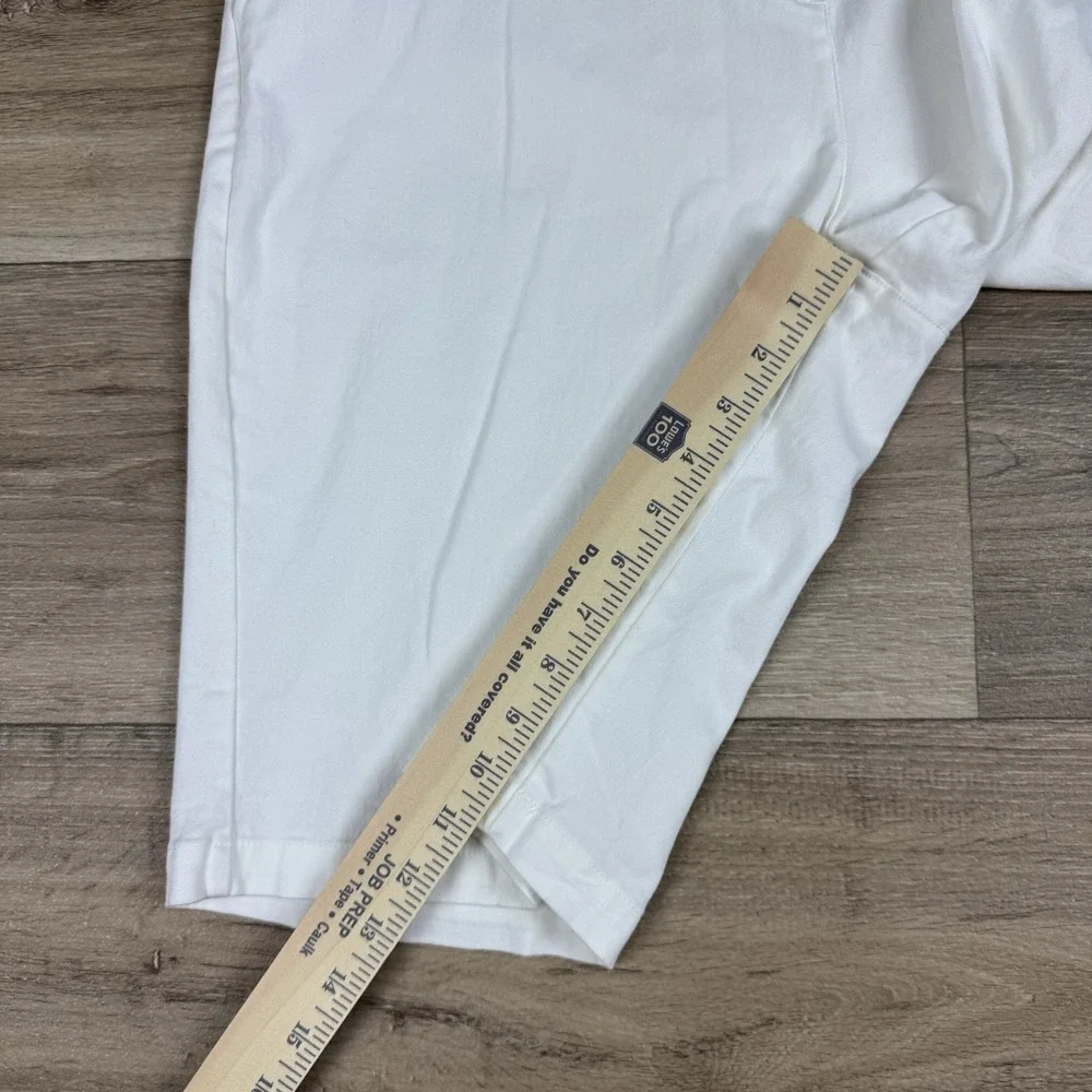 Chadwicks‎ Of Boston Womans Size 16 White Cotton Blend Bermuda Shorts Chino